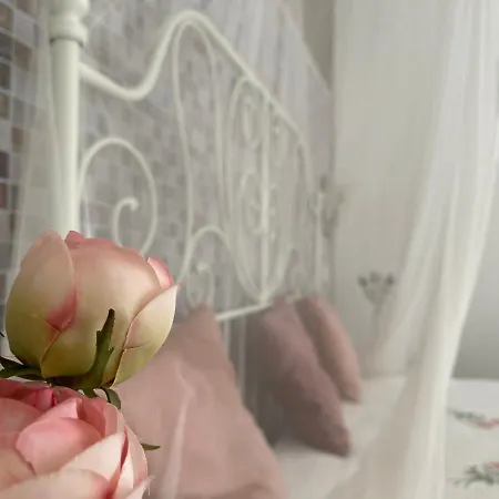 Couette-café La Visione 3*