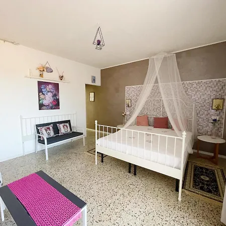 La Visione Bed & Breakfast 3*
